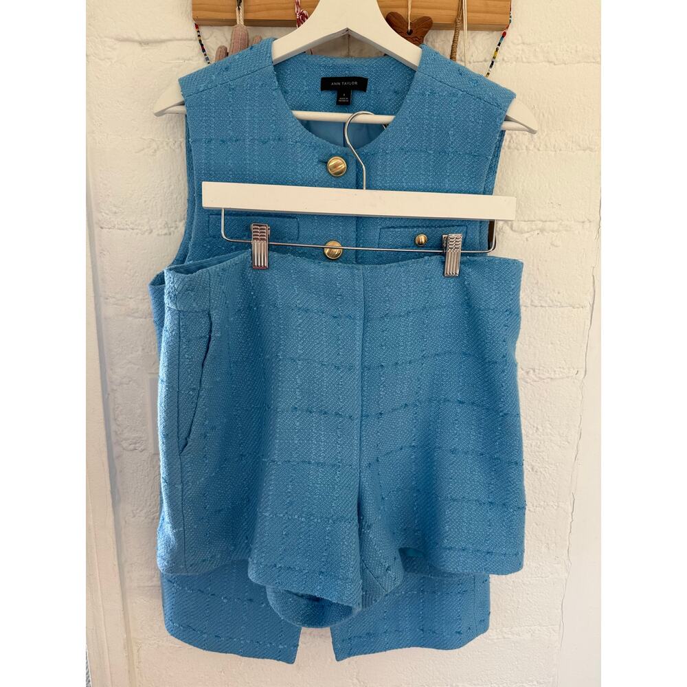 Ann Taylor Sky Blue Tweed Vest Skirt Set Gold Button Preppy Coastal 8 10 - Picture 8 of 12